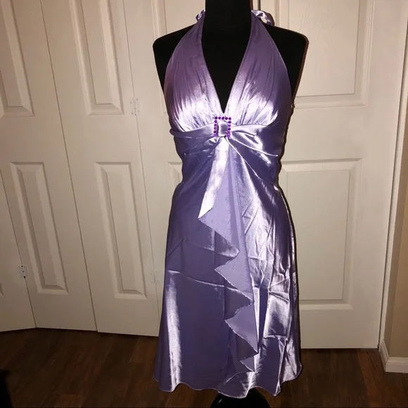 Formal Prom Dress - Picture 2 of 6